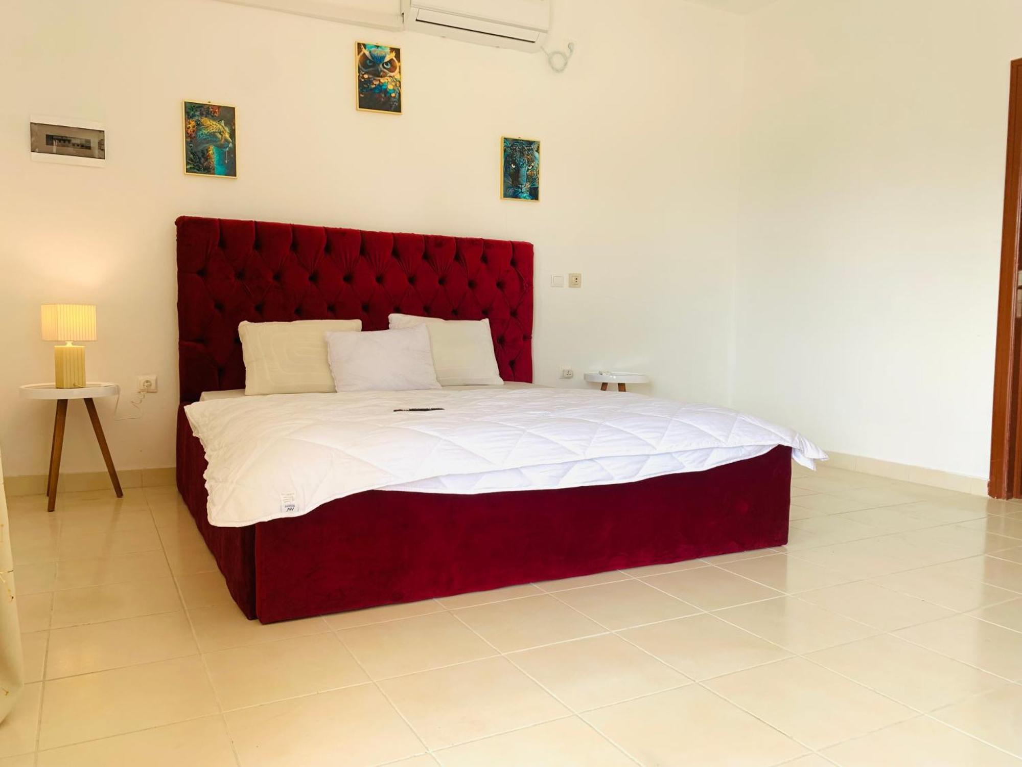 Namaste Hotel & Restaurant Libreville Luaran gambar